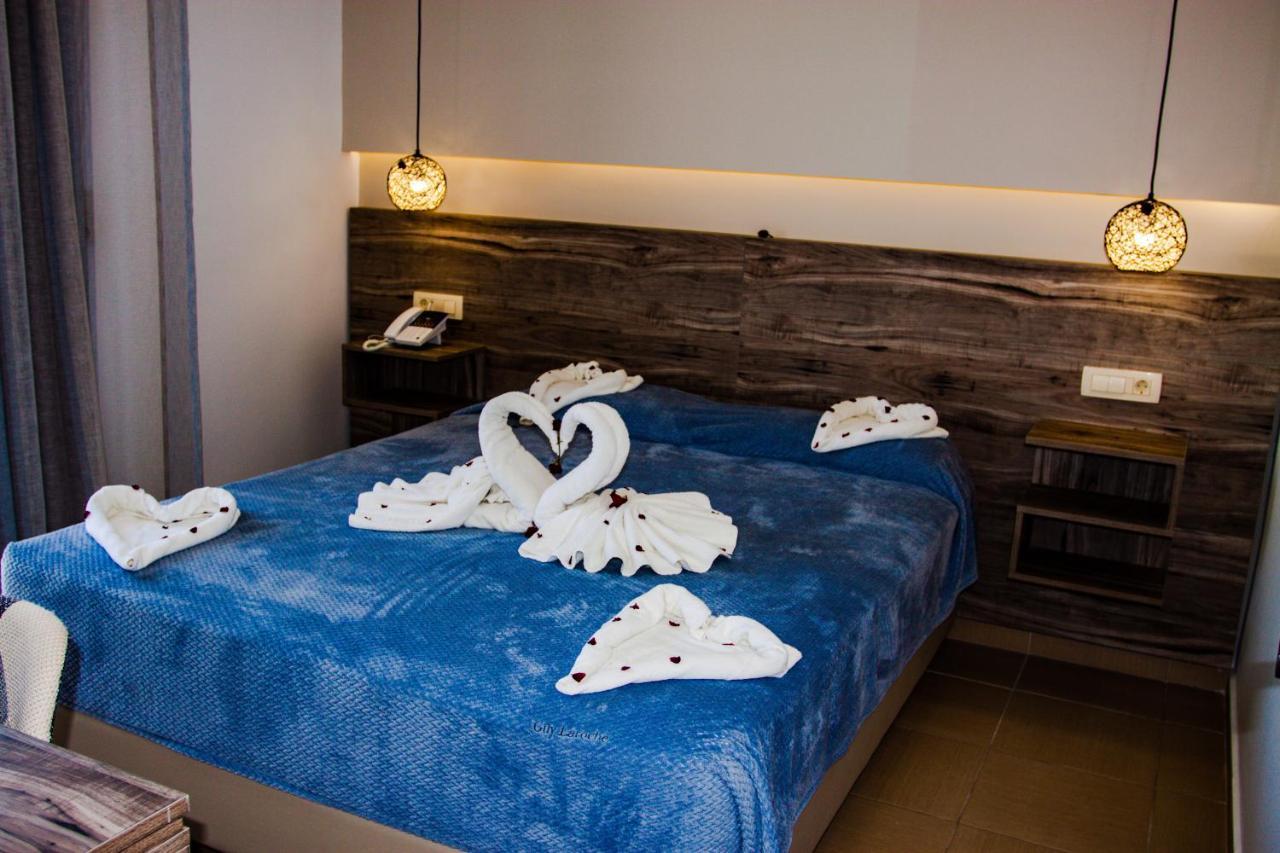 Sunshine Apart Otel 3*