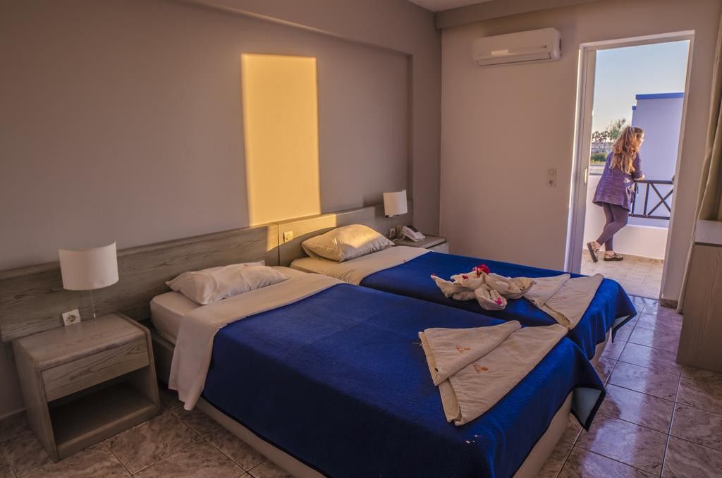 Sunshine Apart Otel Tigaki