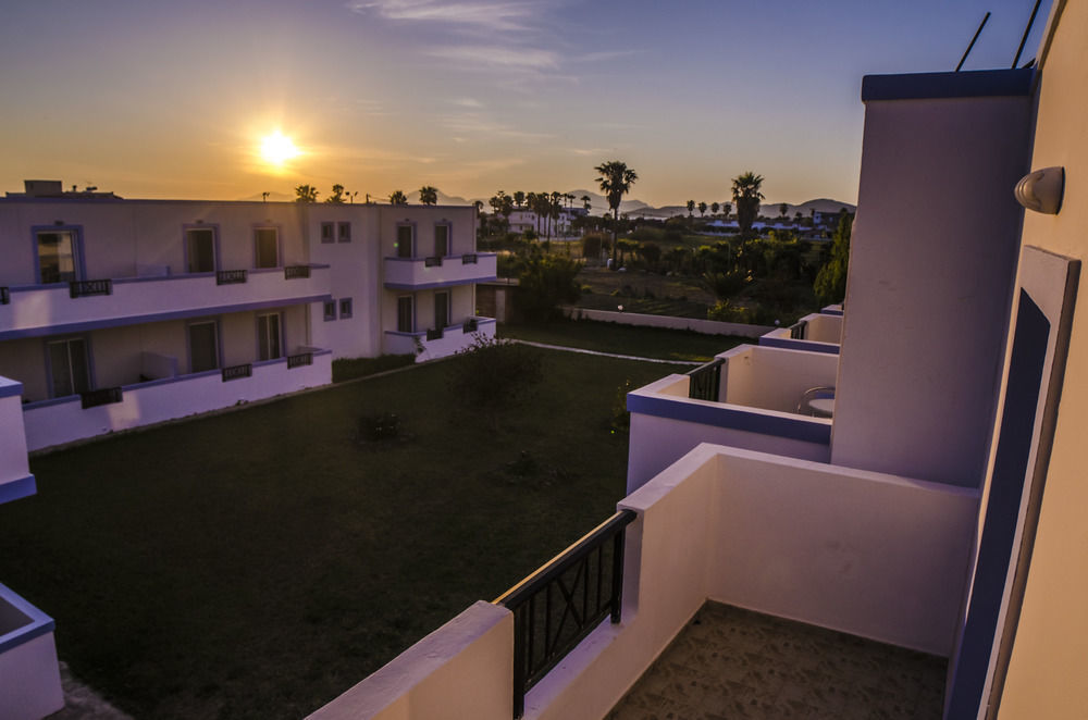 Aparthotel Sunshine 3*